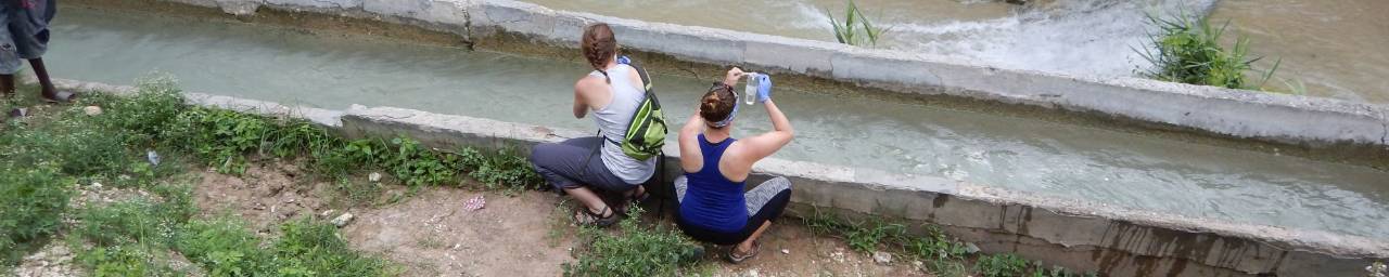 Sampling near Tampion Dam